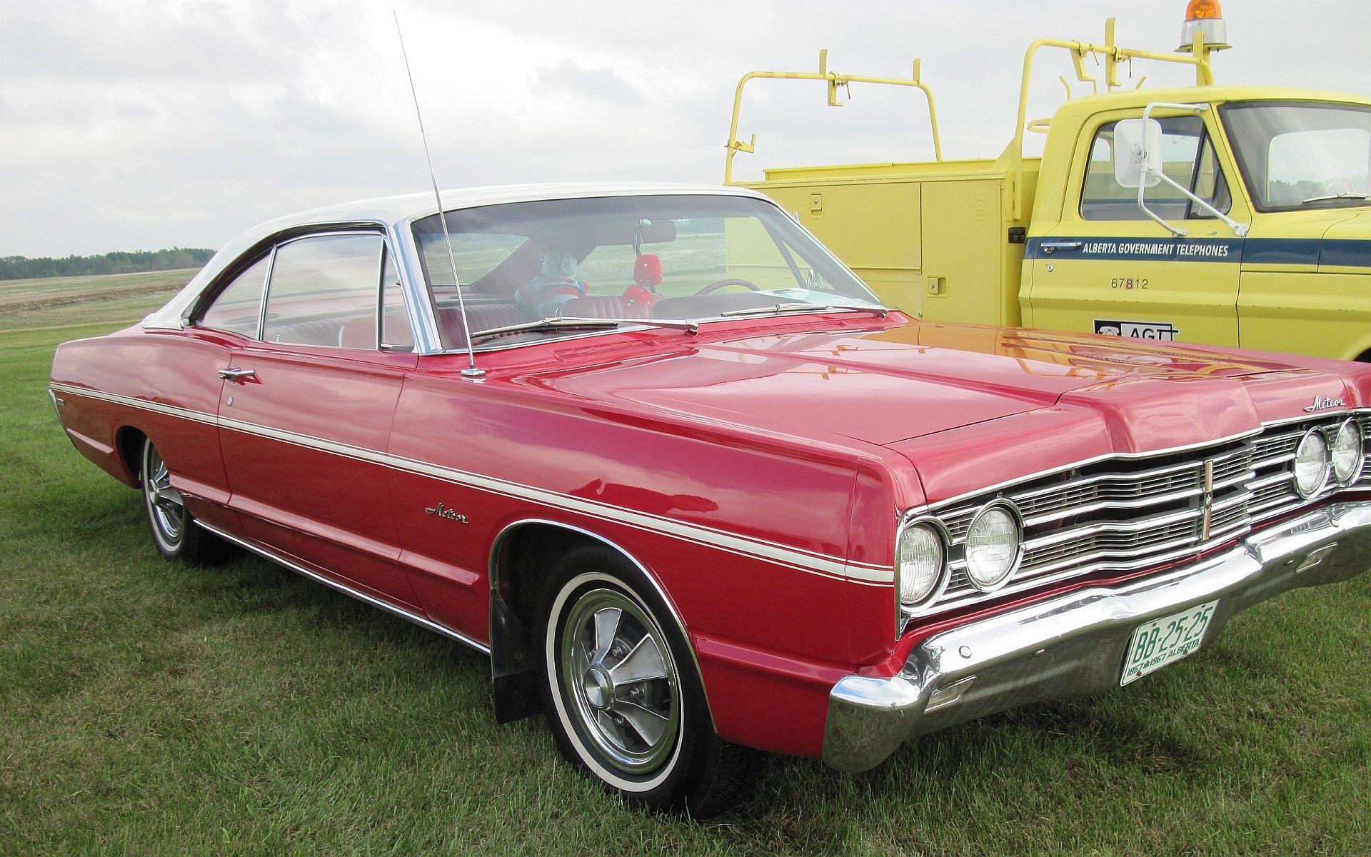 Download Vehicle Mercury (vehicle) HD Wallpaper