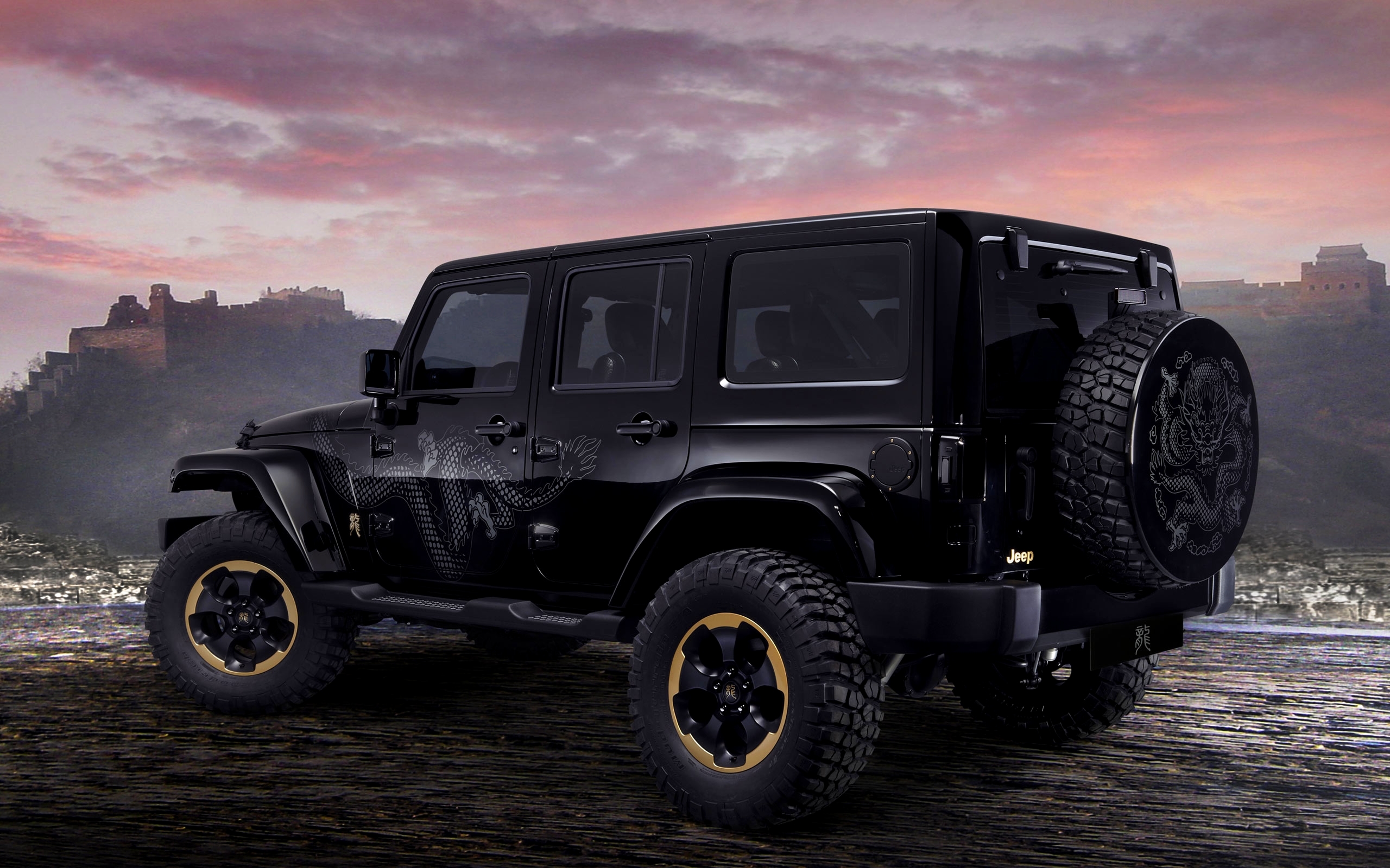 Black Jeep Wrangler-Dragon Design