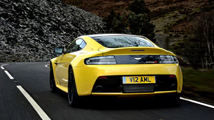 vehicle Aston Martin V12 Vantage HD Desktop Wallpaper | Background Image