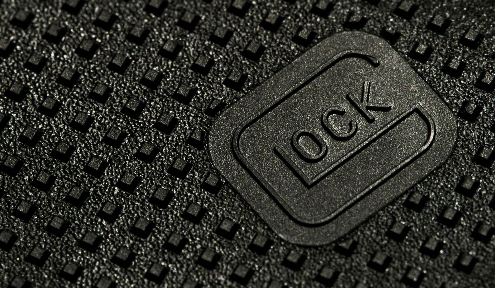 Glock Pistol HD Wallpaper