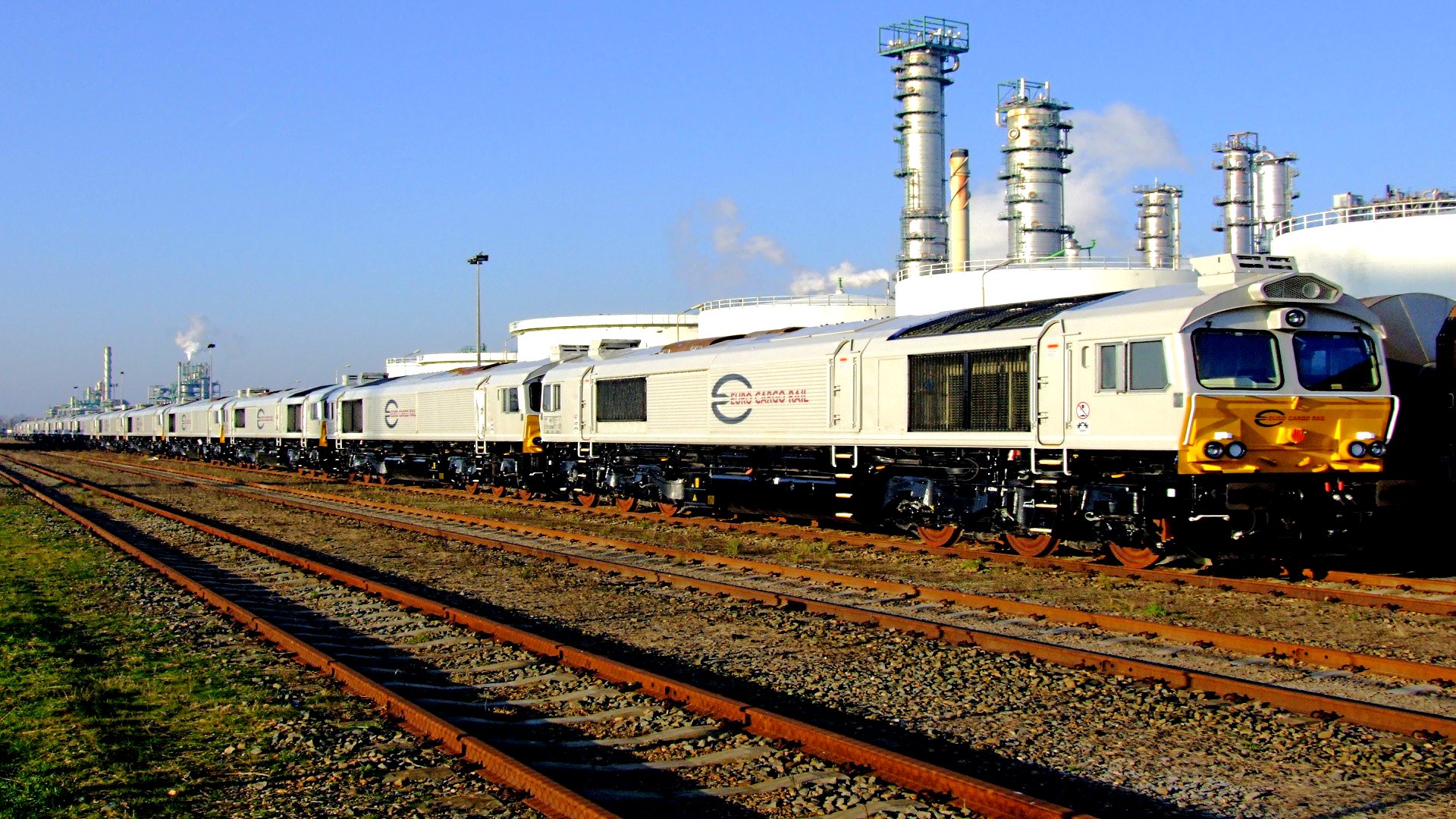 Train HD Wallpaper | Background Image | 1920x1080