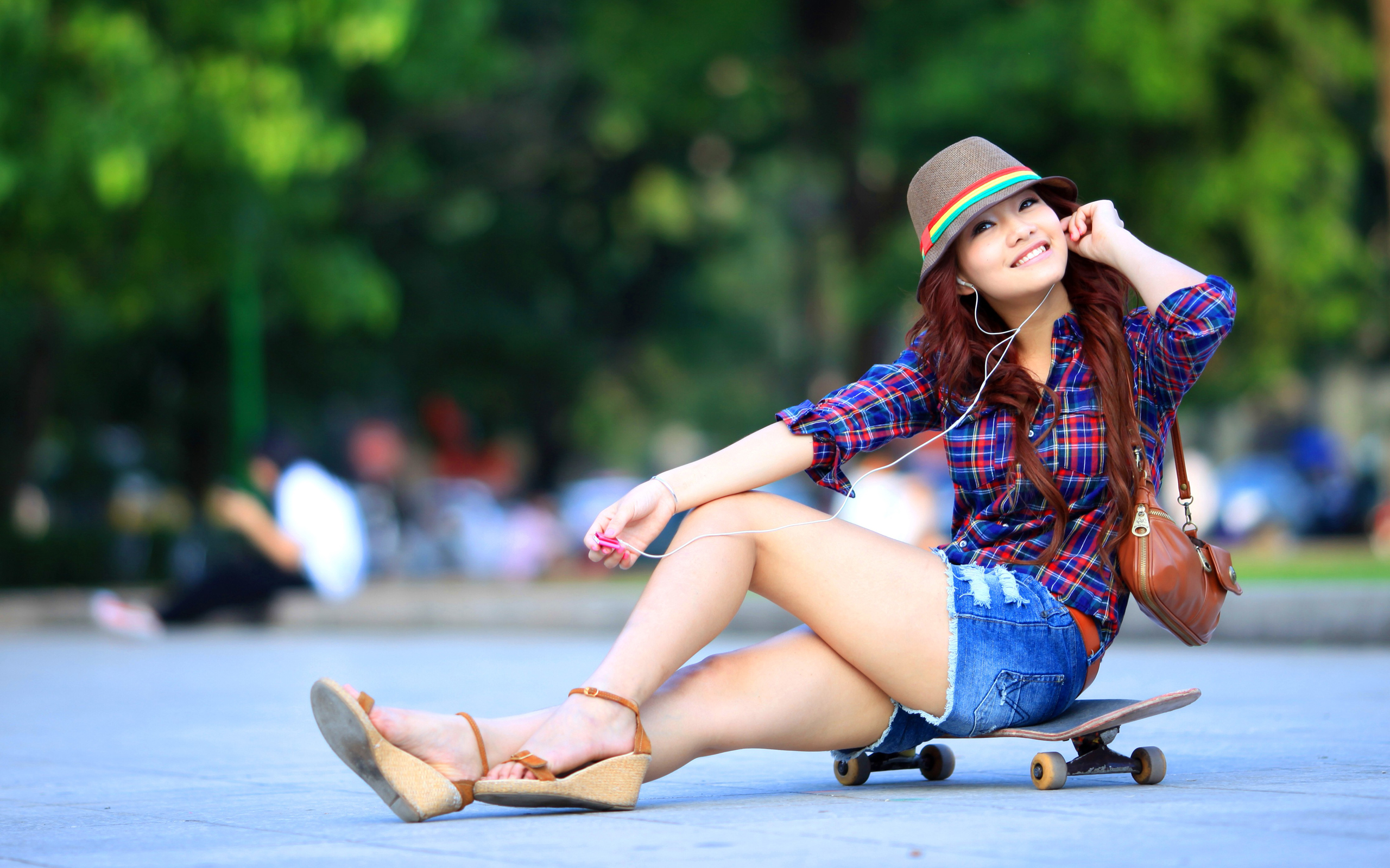 Women Korean HD Wallpaper | Background Image