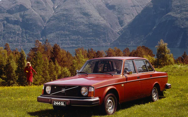 vehicle Volvo HD Desktop Wallpaper | Background Image