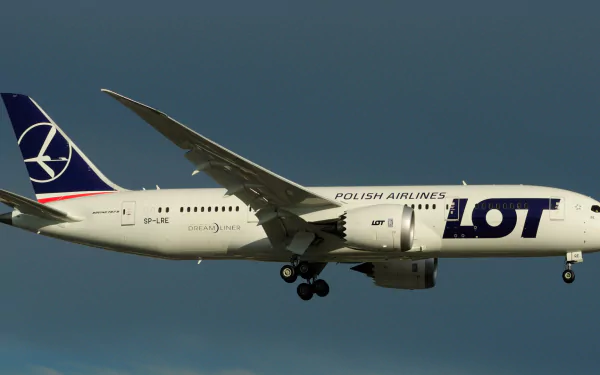  Boeing B-787 - LOT Polish Airlines