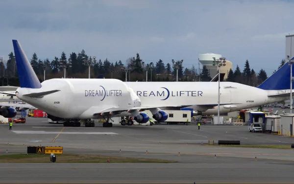 Boeing Dreamlifter's