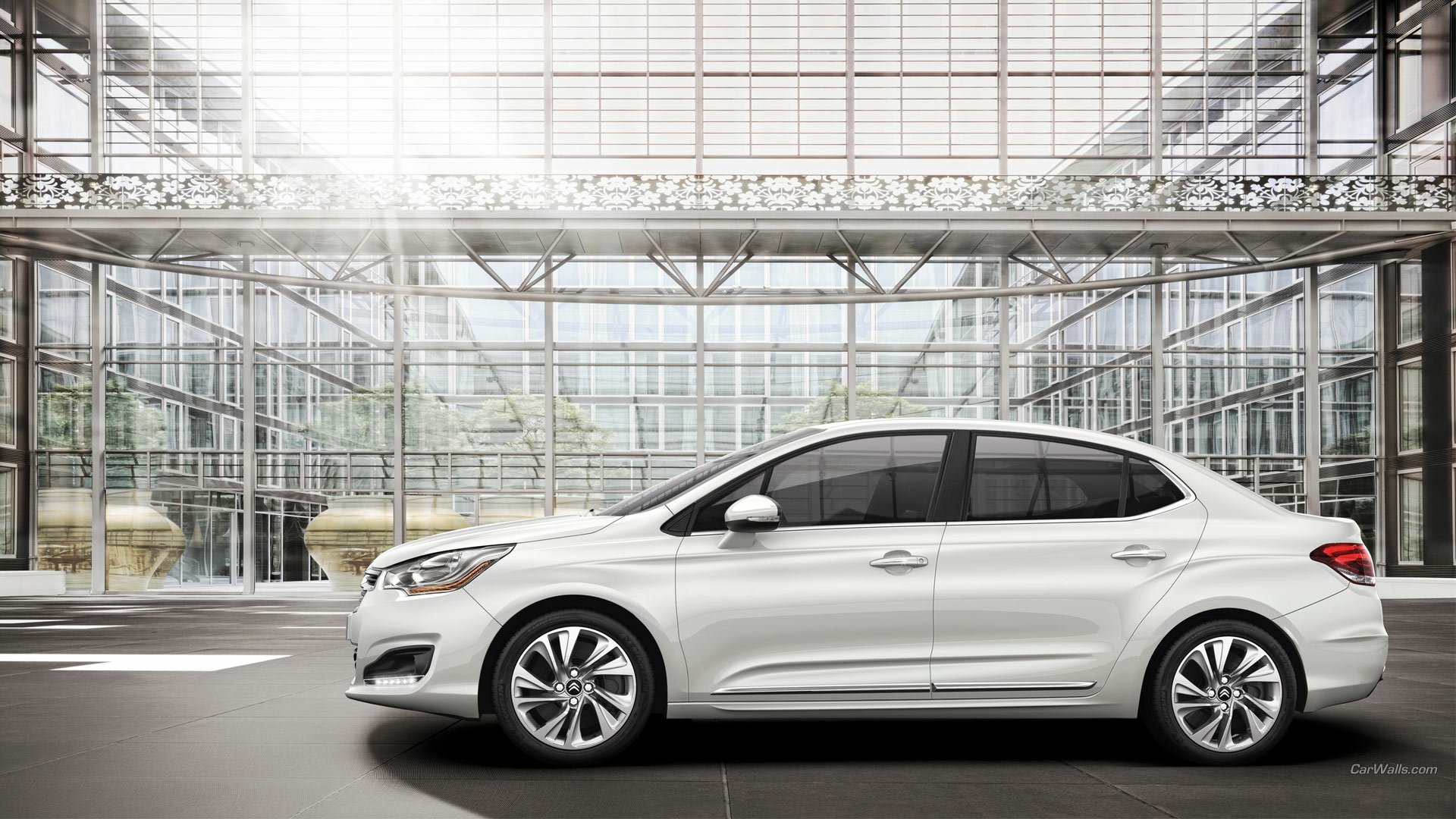 Download Vehicle Citroën C4 L HD Wallpaper