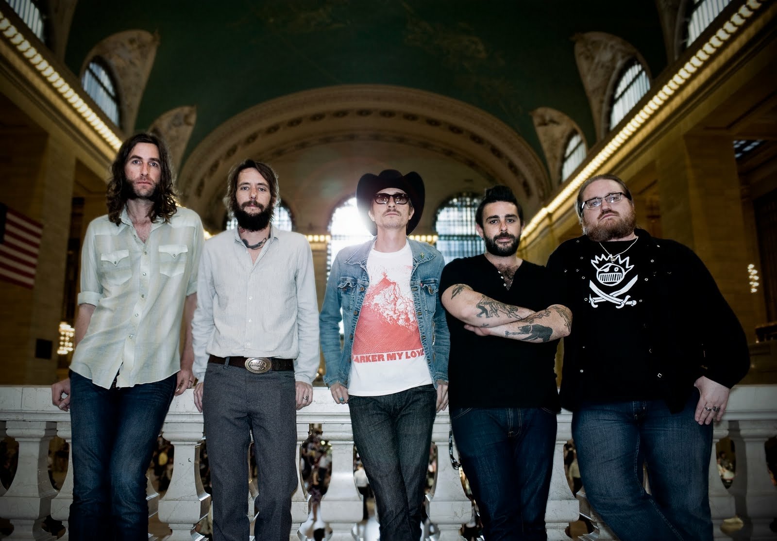 Download Music Band Of Horses Wallpaper