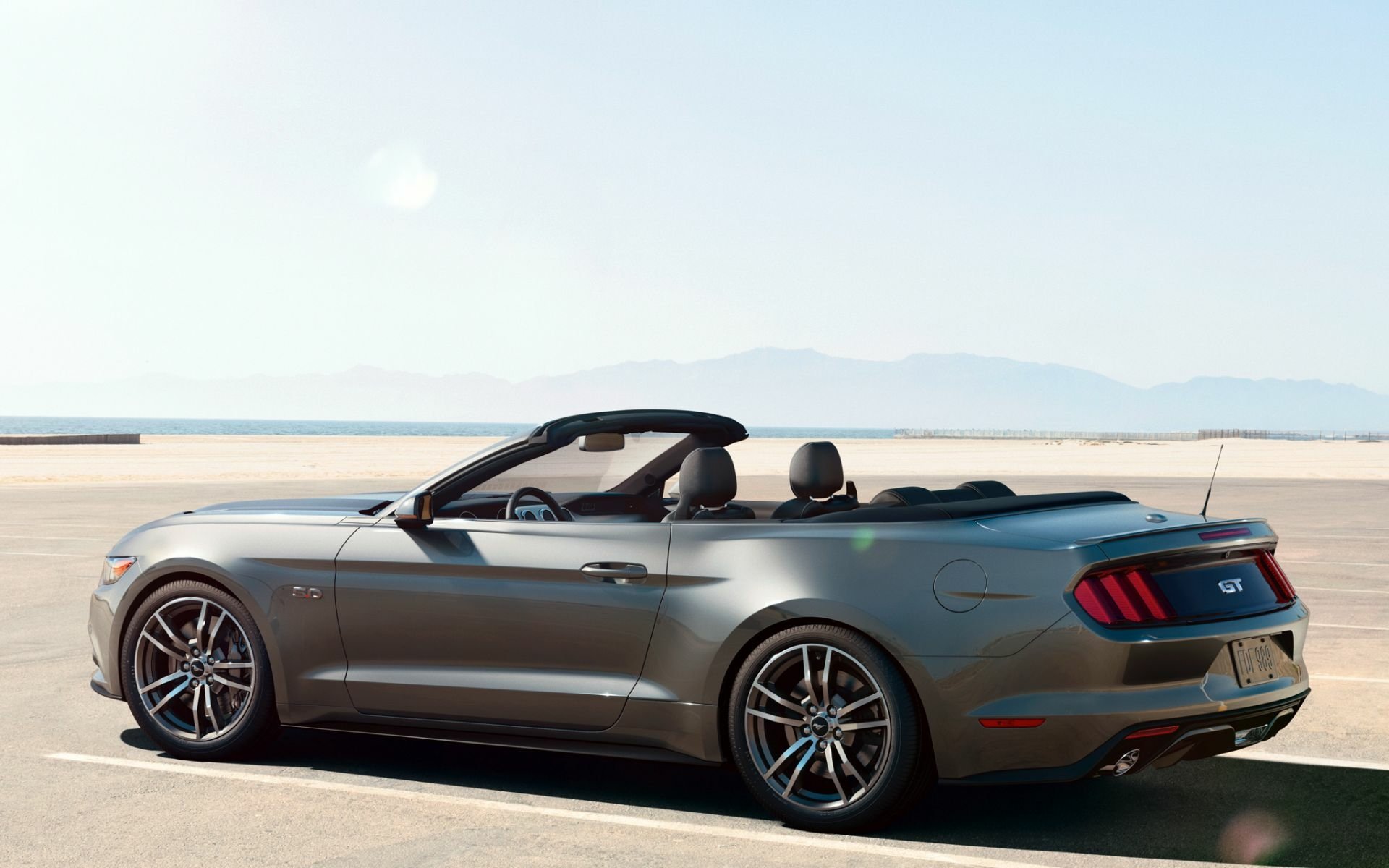 Download Ford Vehicle Ford Mustang GT HD Wallpaper