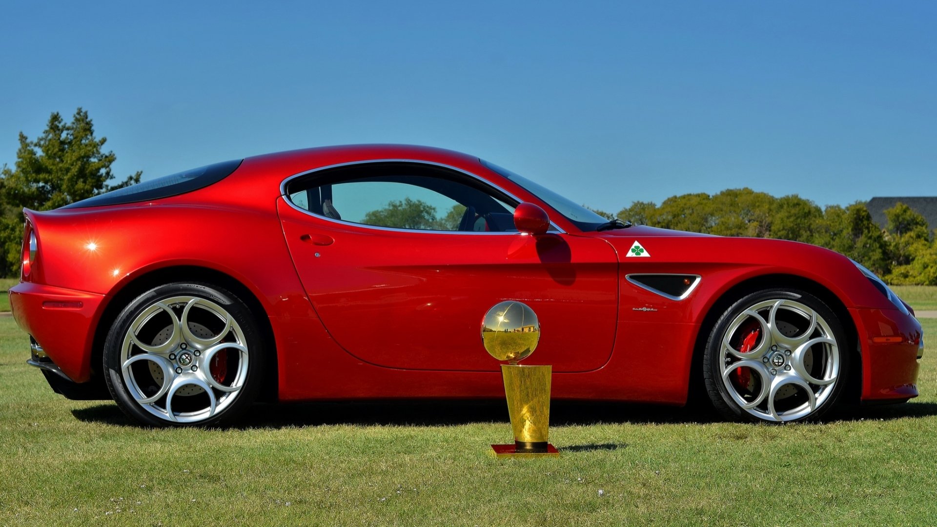 Download Vehicle Alfa Romeo 8C Competizione HD Wallpaper