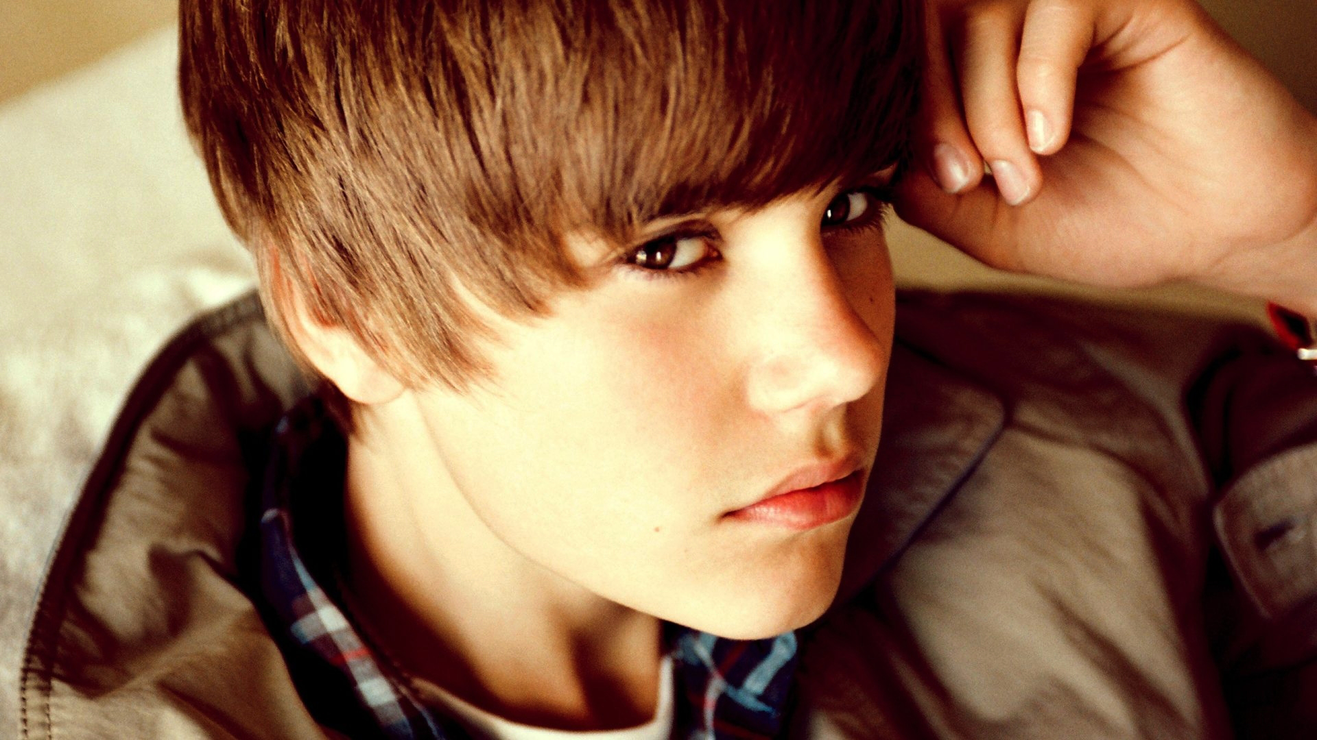 Music Justin Bieber HD Wallpaper | Background Image