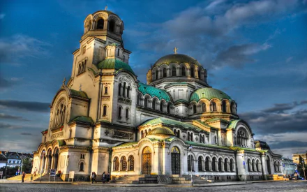  Alexander Nevsky Cathedral