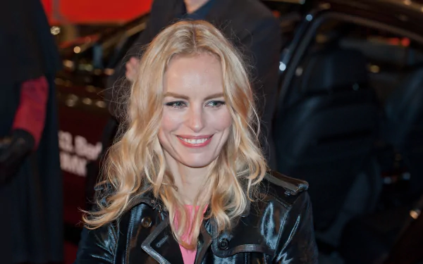 German actress woman Nina Hoss HD Desktop Wallpaper | Background Image