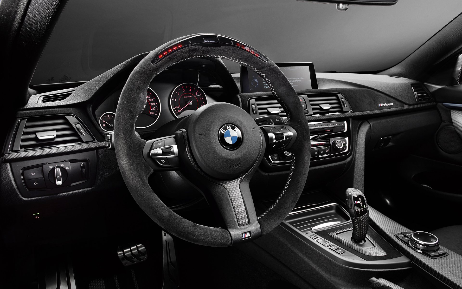 Download BMW Vehicle BMW M4 HD Wallpaper
