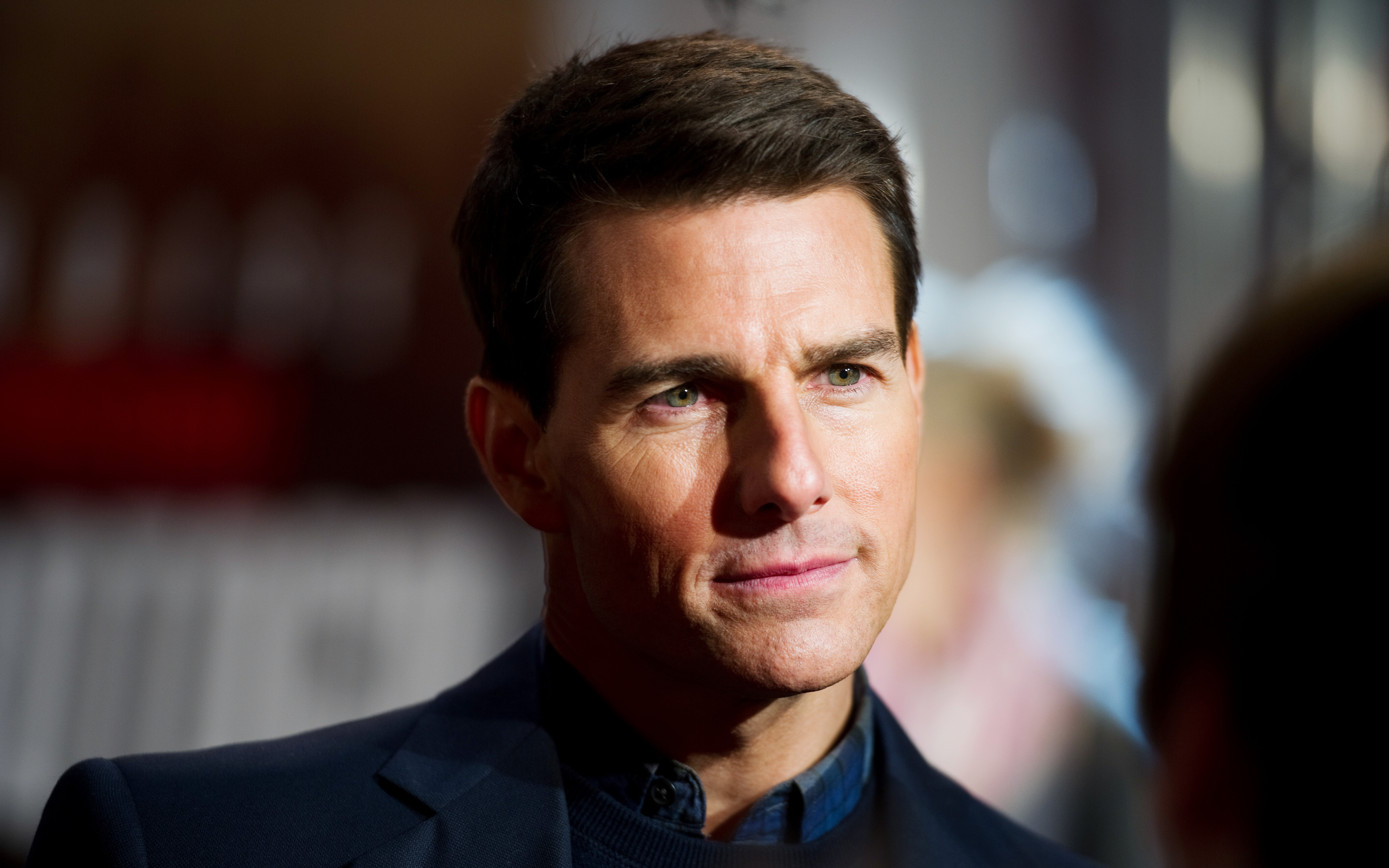Celebrity Tom Cruise HD Wallpaper Background Image. 