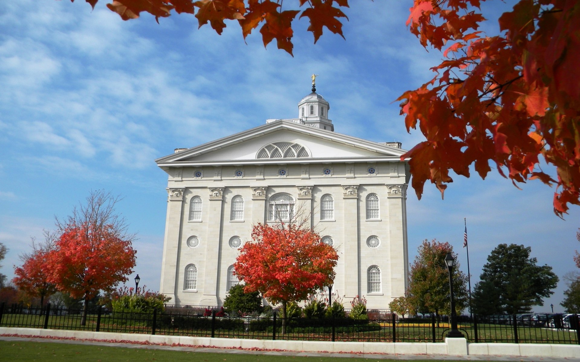 Download Religious Nauvoo Temple HD Wallpaper