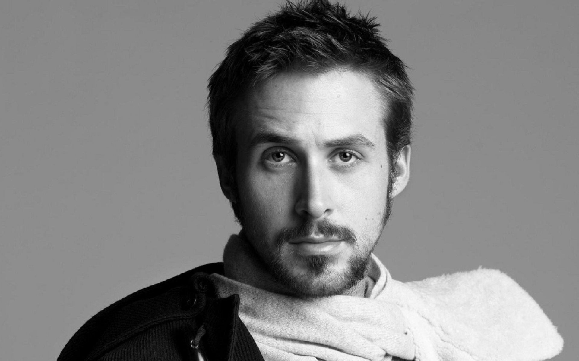 Download Canadian Actor Celebrity Ryan Gosling HD Wallpaper