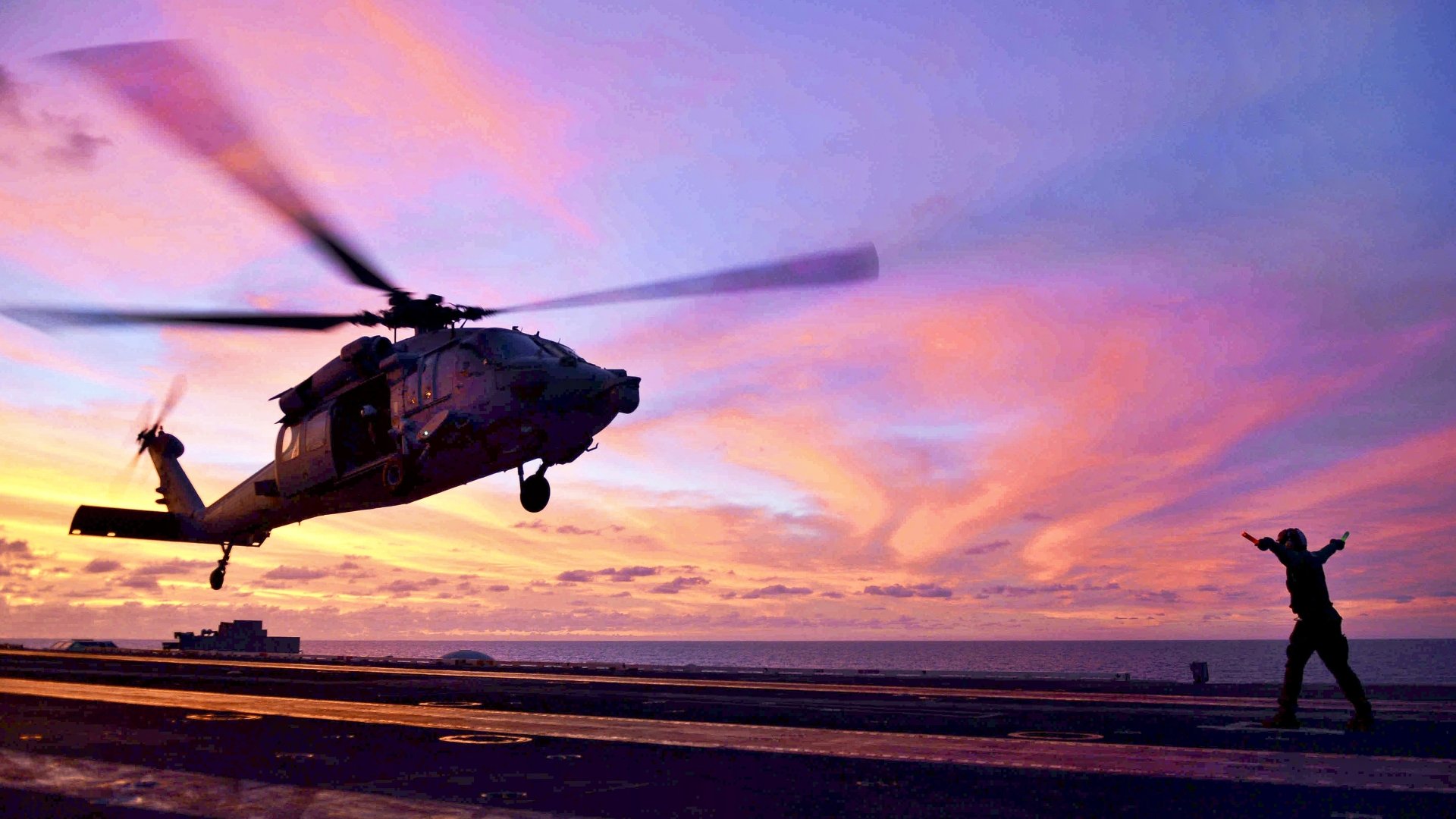 Download Military Sikorsky SH-60 Seahawk 4k Ultra HD Wallpaper
