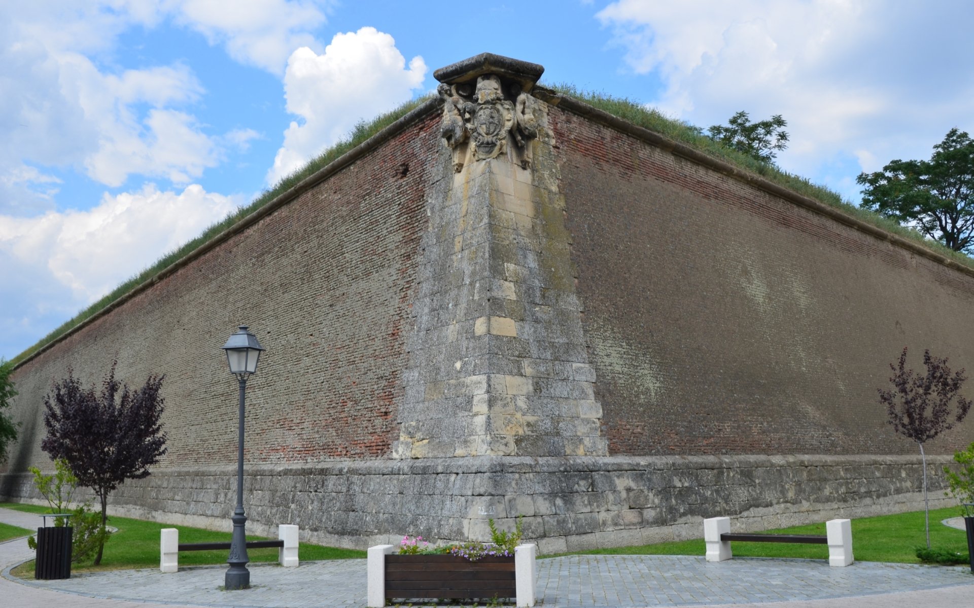 Download Man Made Alba Carolina HD Wallpaper