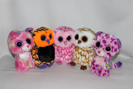 A lineup of five colorful, man-made Beanie Boo plush toys displayed against a plain background, captured in 4K Ultra HD for a PC desktop wallpaper.