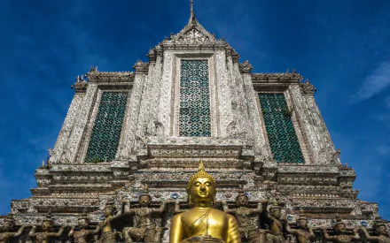  Wat Arun Buddha
