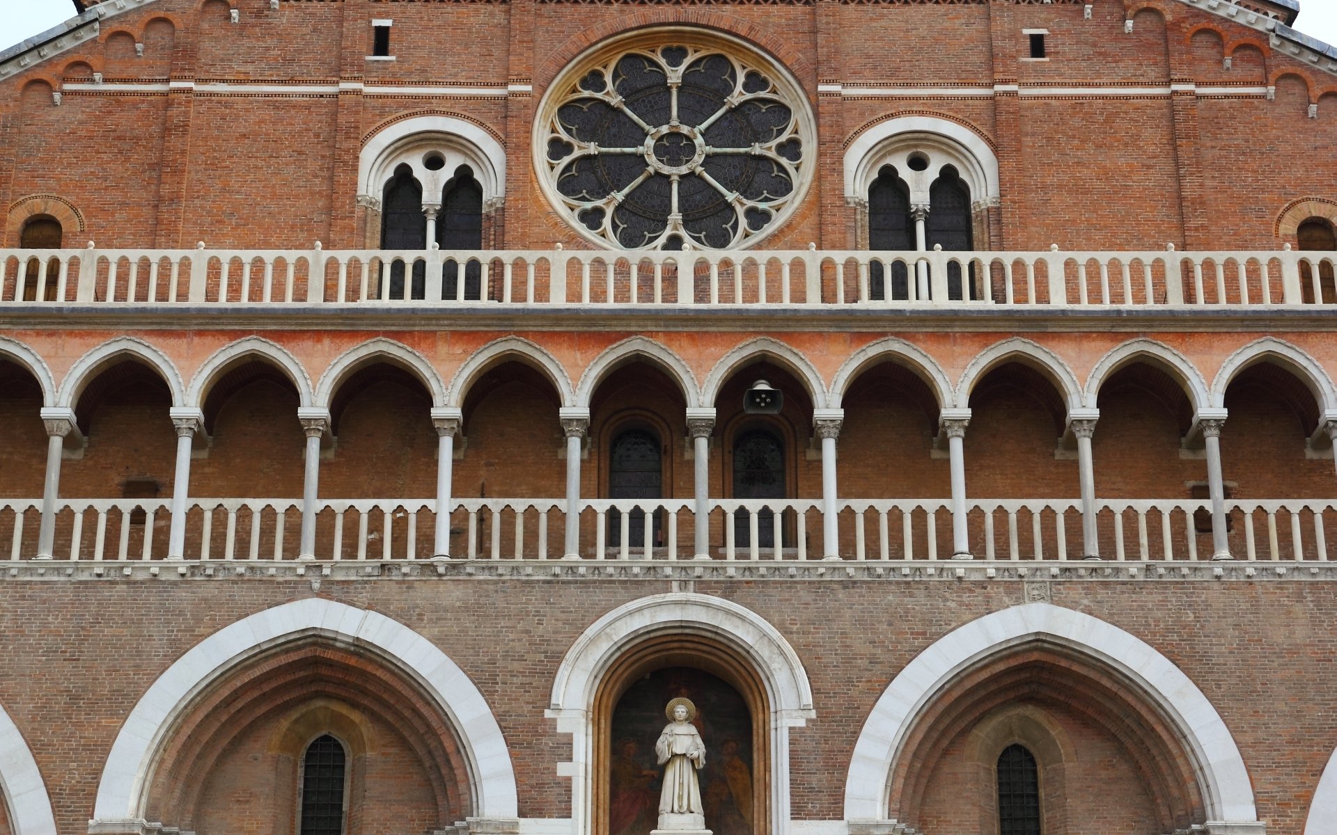 Download Religious Basilica Of Saint Anthony Of Padua HD Wallpaper
