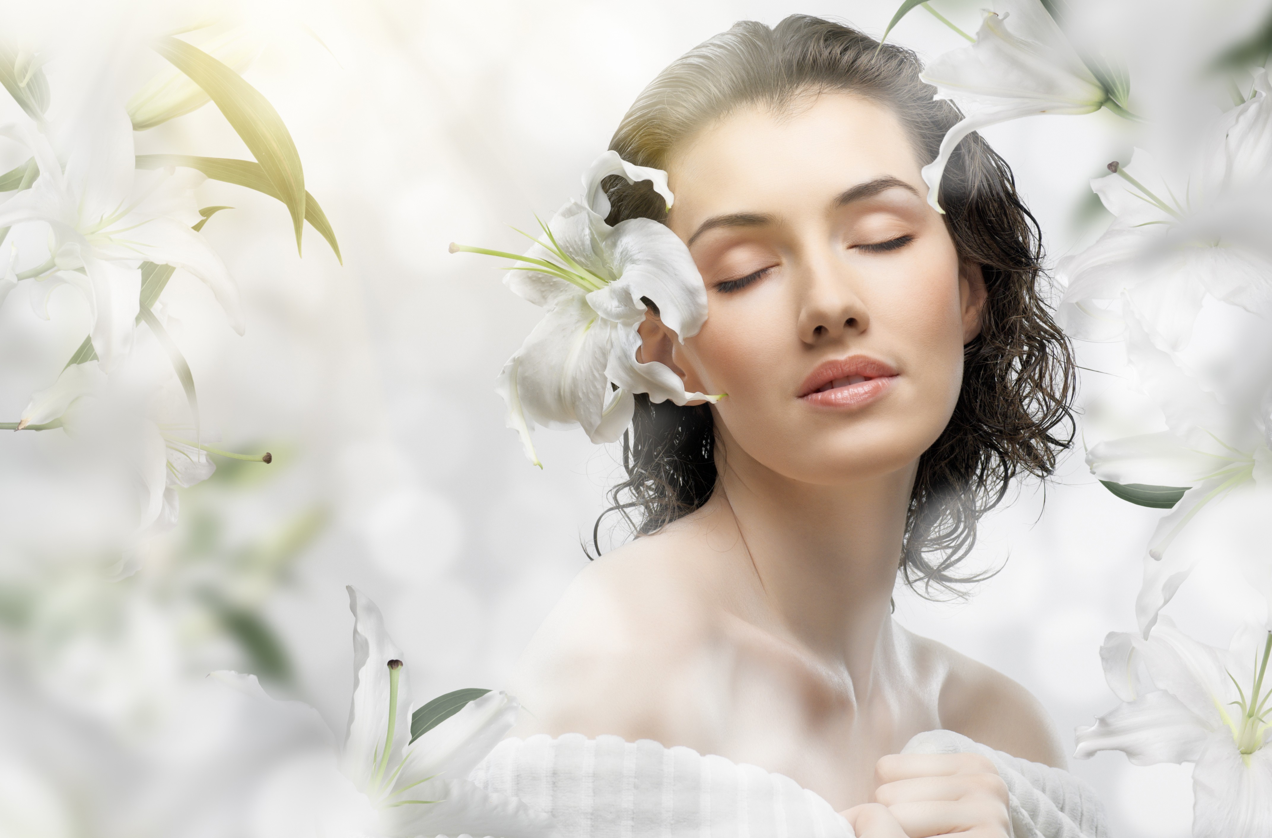 Download Flower Woman Face 4k Ultra HD Wallpaper