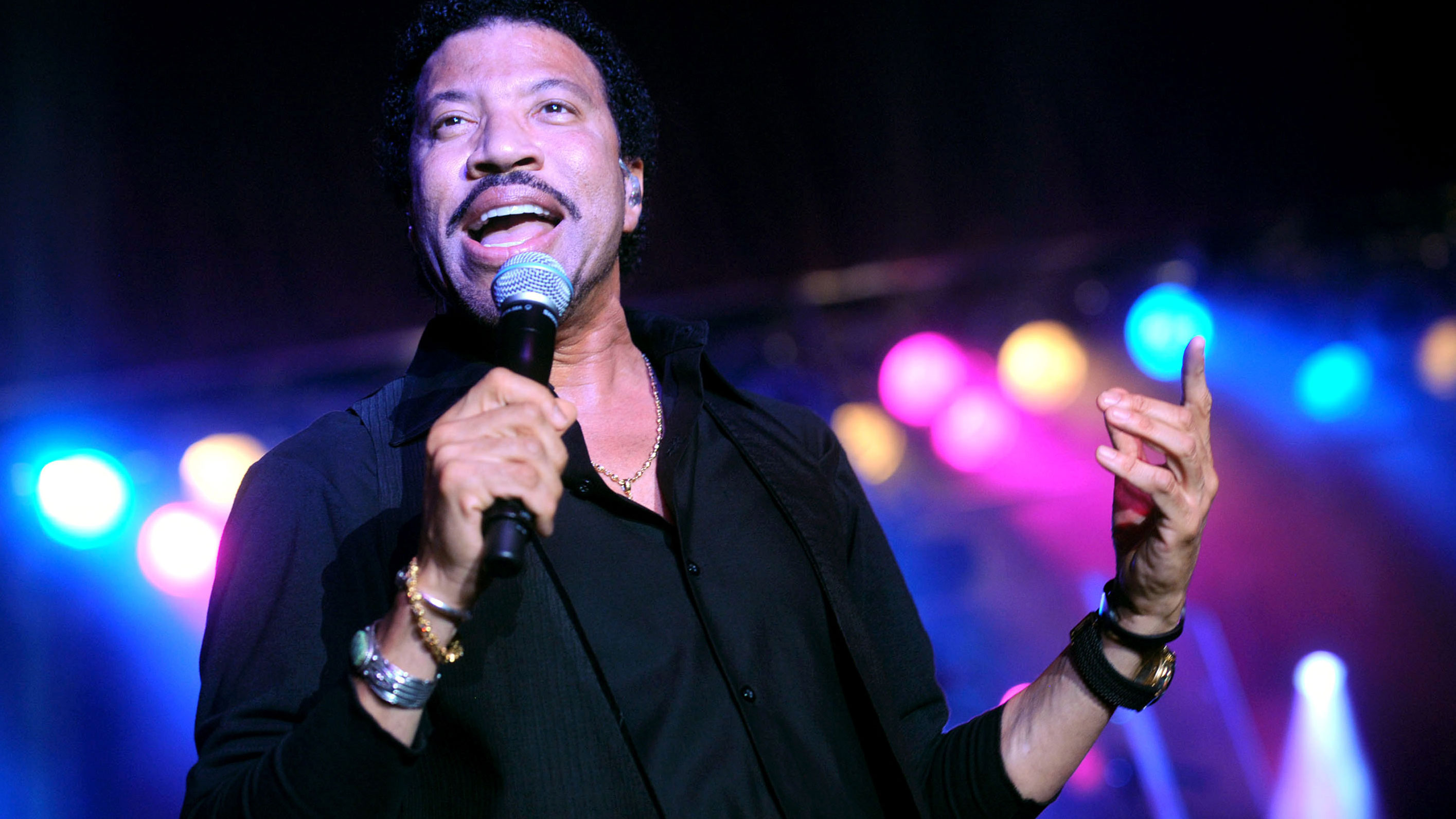 Lionel richie лайонел ричи. Lionel richie сейчас. Лайонел ричи 2023. Лайонел ричи фото сейчас. Richie.