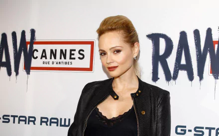 actress French woman Beatrice Rosen HD Desktop Wallpaper | Background Image