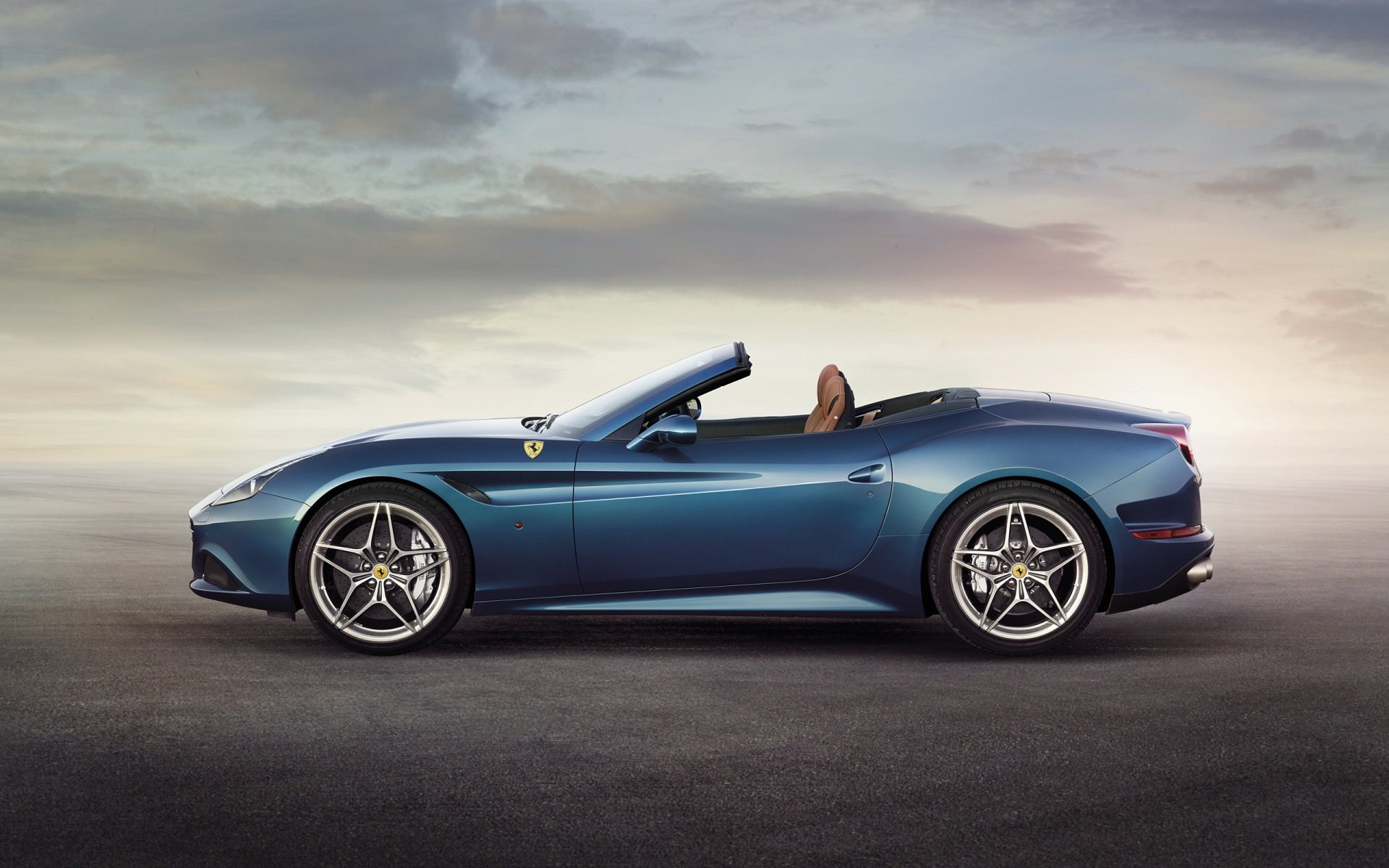 Download Ferrari Vehicle Ferrari California T HD Wallpaper