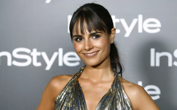 Brazilian actress Celebrity Jordana Brewster HD Desktop Wallpaper | Background Image