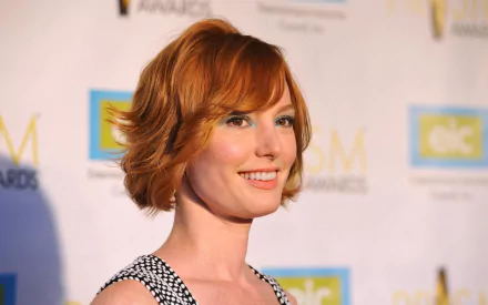 American actress woman Alicia Witt HD Desktop Wallpaper | Background Image