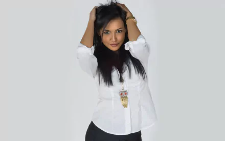 American actress Celebrity Naya Rivera HD Desktop Wallpaper | Background Image