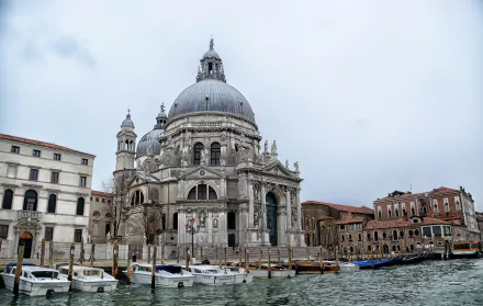  Cathedral Santa Maria della Salute,Venice