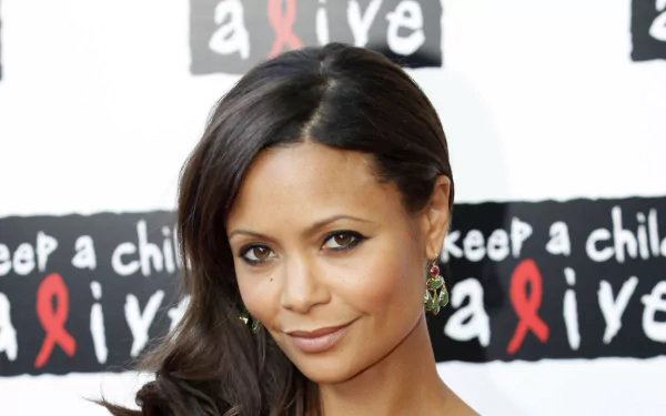 actress English Celebrity Thandie Newton HD Desktop Wallpaper | Background Image