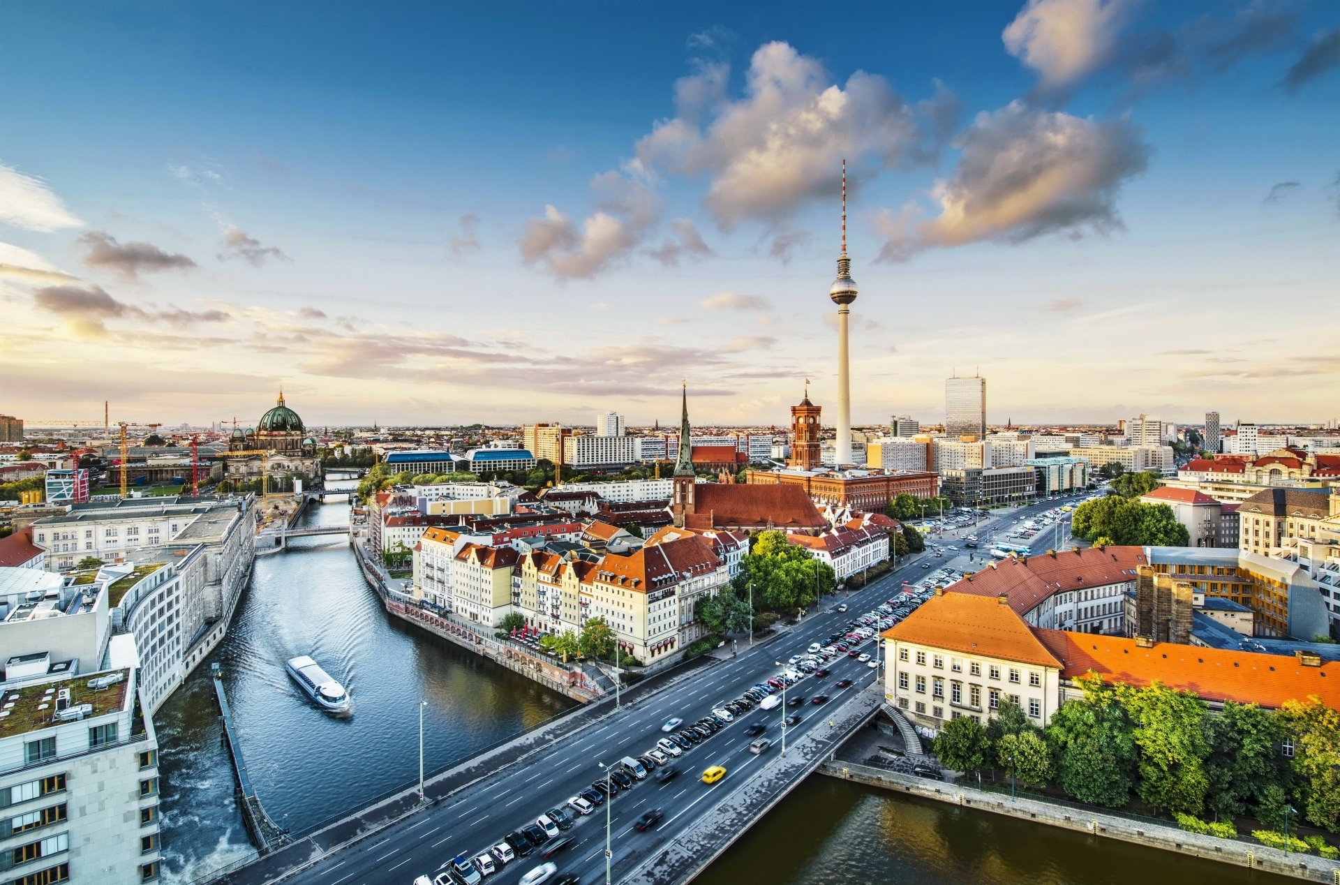 Berlin Wallpaper APK for Android Download