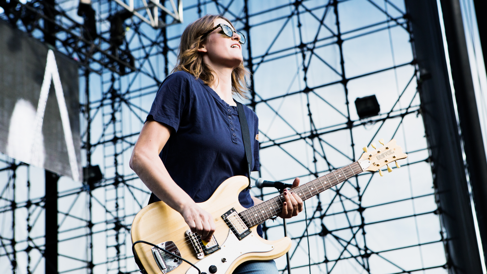 dead sara temporary things taking up space review