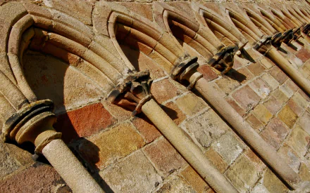  Decorative Columnades