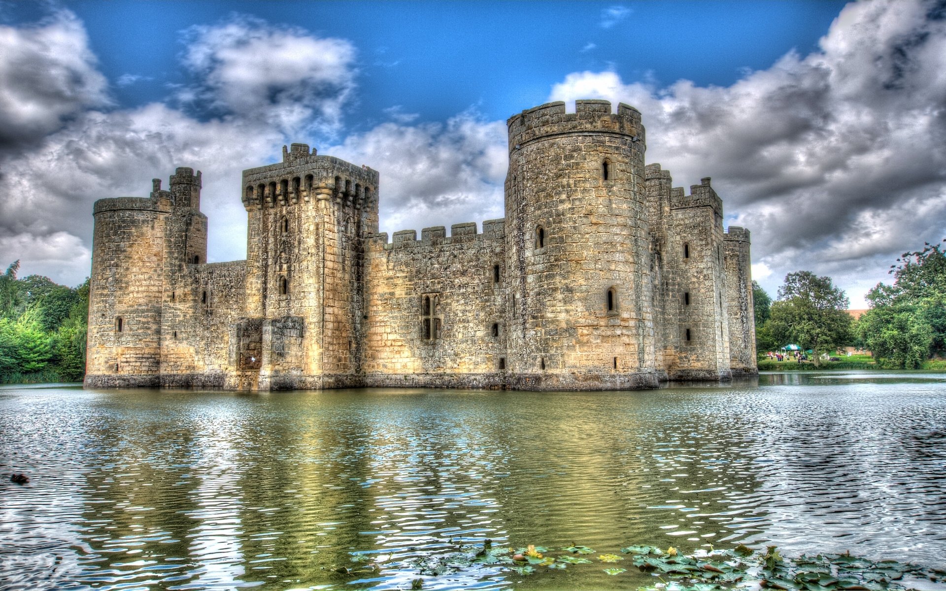 Download Man Made Bodiam Castle HD Wallpaper