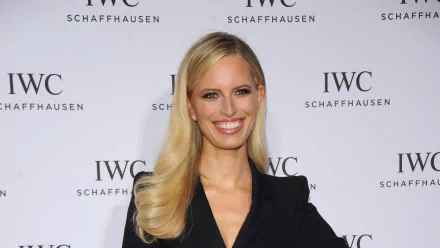 model Czech Celebrity Karolína Kurková HD Desktop Wallpaper | Background Image