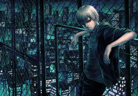 HD desktop wallpaper featuring Ken Kaneki from the anime Tokyo Ghoul, leaning against a chain-link fence with a night cityscape in the background.