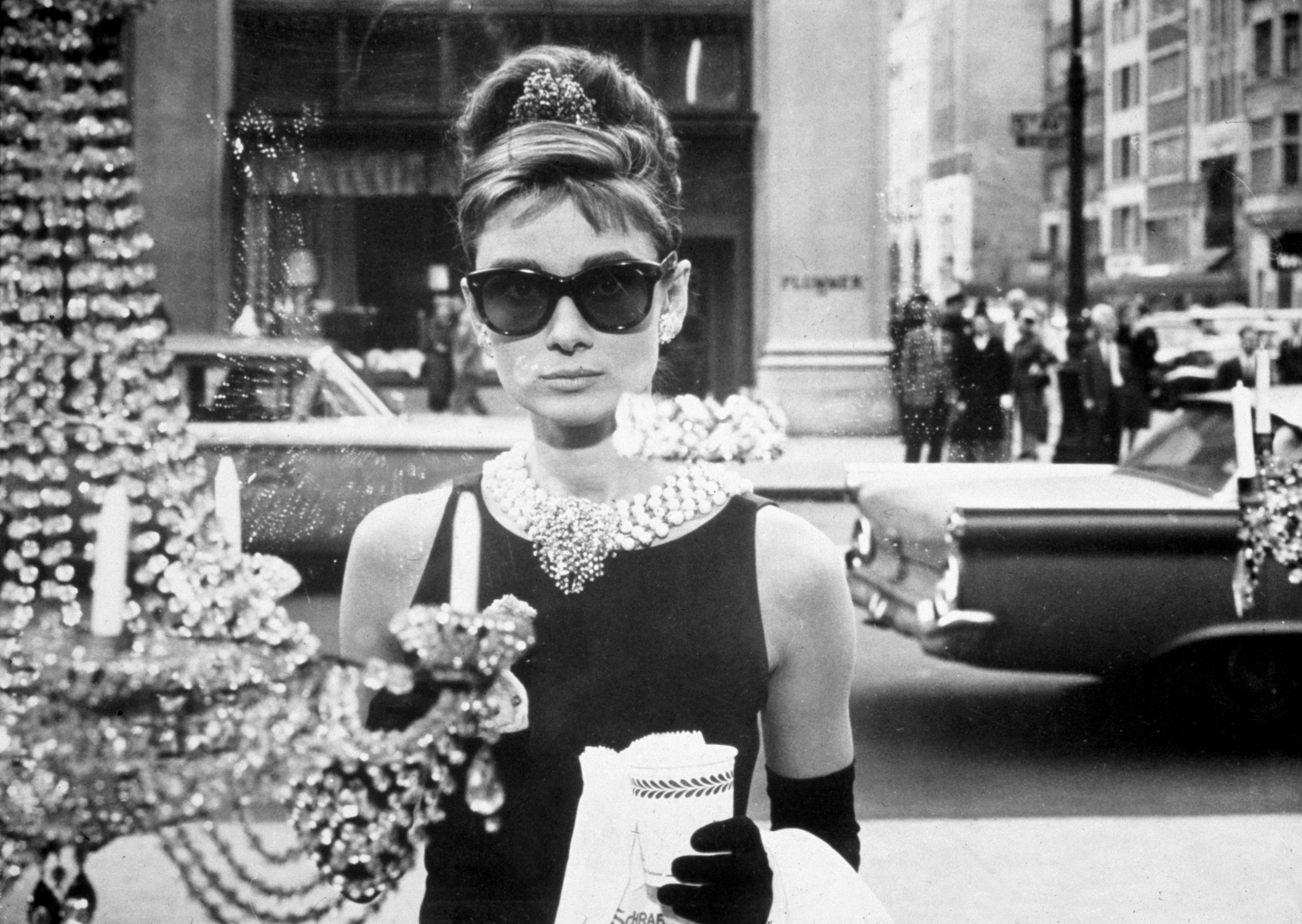 Celebrity Audrey Hepburn HD Wallpaper | Background Image