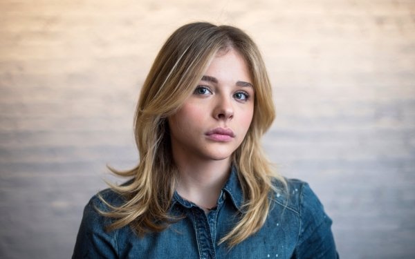Celebrity Chloë Grace Moretz HD Wallpaper | Background Image
