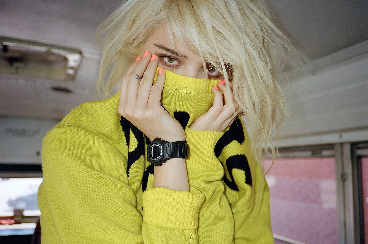 Download Music Sky Ferreira Wallpaper