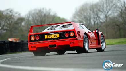 Ferrari F40 by Jamie Lipman
