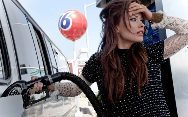 Celebrity Olivia Wilde HD Desktop Wallpaper | Background Image