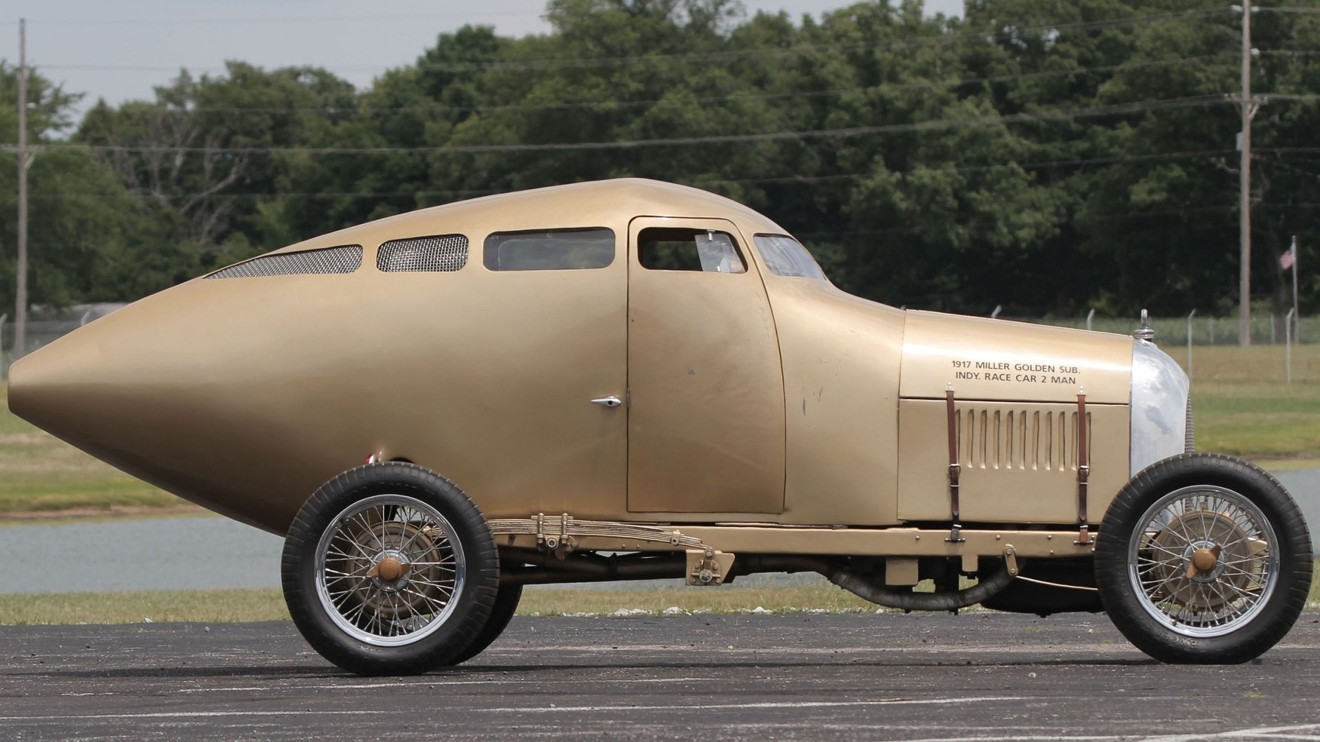 Download Vehicle Miller Golden Submarine HD Wallpaper