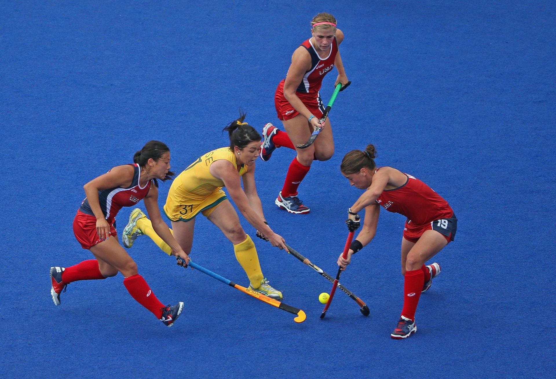 Download Field Hockey Sports HD Wallpaper