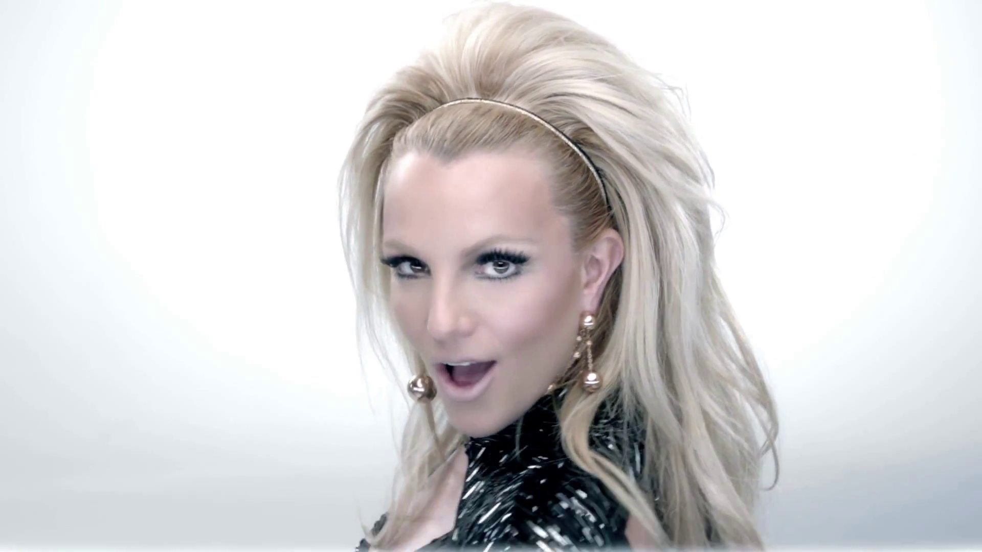 Download Music Britney Spears HD Wallpaper