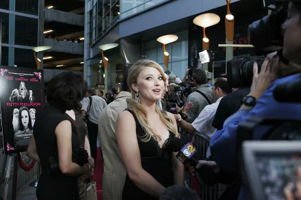 Celebrity Elisabeth Harnois HD Desktop Wallpaper | Background Image