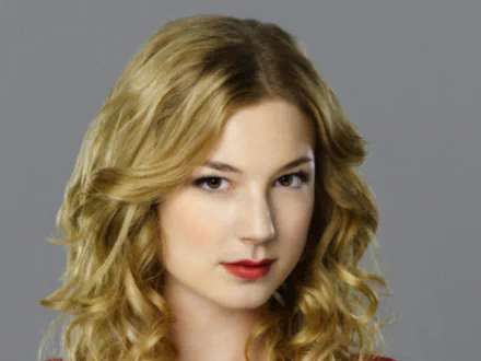 Emily Thorne Celebrity Emily Vancamp HD Desktop Wallpaper | Background Image